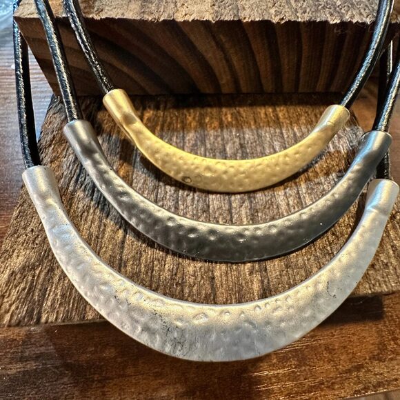 Handcrafted Vintage Black Leather Pendant Necklace Bohemian Style Necklace , Gi - Picture 2 of 9